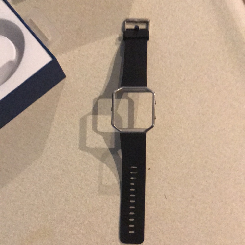 Fitbit blaze Smart watch - Picture 13 of 17